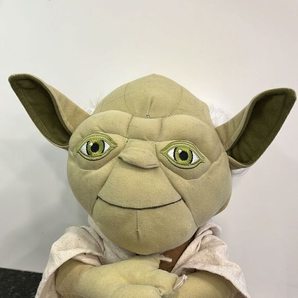 Big Star Wars Big Head Old Yoda Plush Stuffed 17" Animal Toy By Lucasfilm - Picture 2 of 8